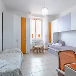 Guesthost - Gama Functional Flat Appartement