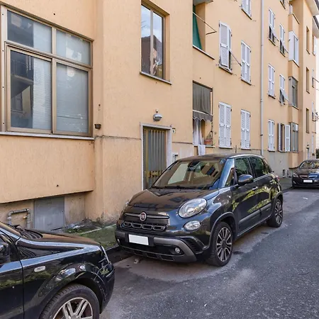 Guesthost - Gama Functional Flat Специя