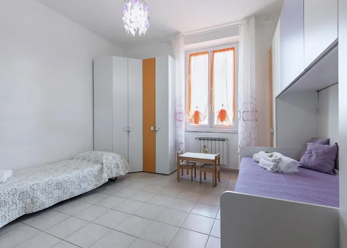 Guesthost - Gama Functional Flat Апартаменты *