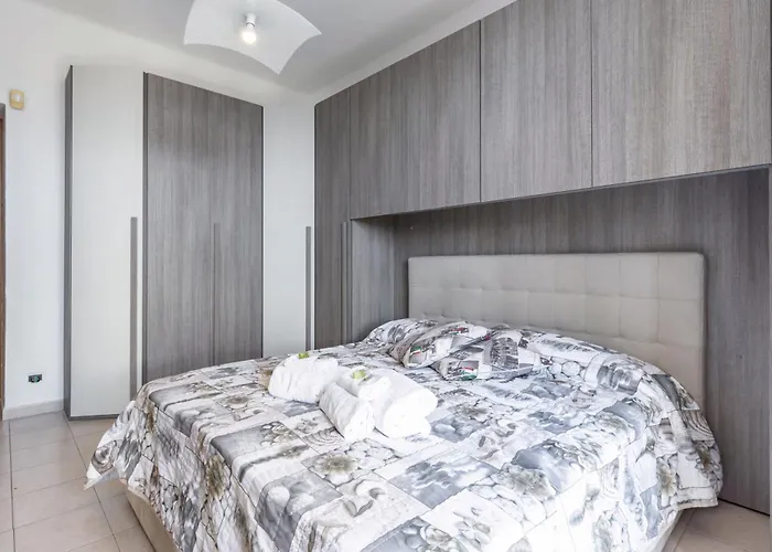 Апартаменты Guesthost - Gama Functional Flat *